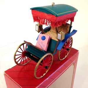 Vintage Hallmark Handcrafted Ornament Sweetheart Carriage 1987 Keepsake NICE